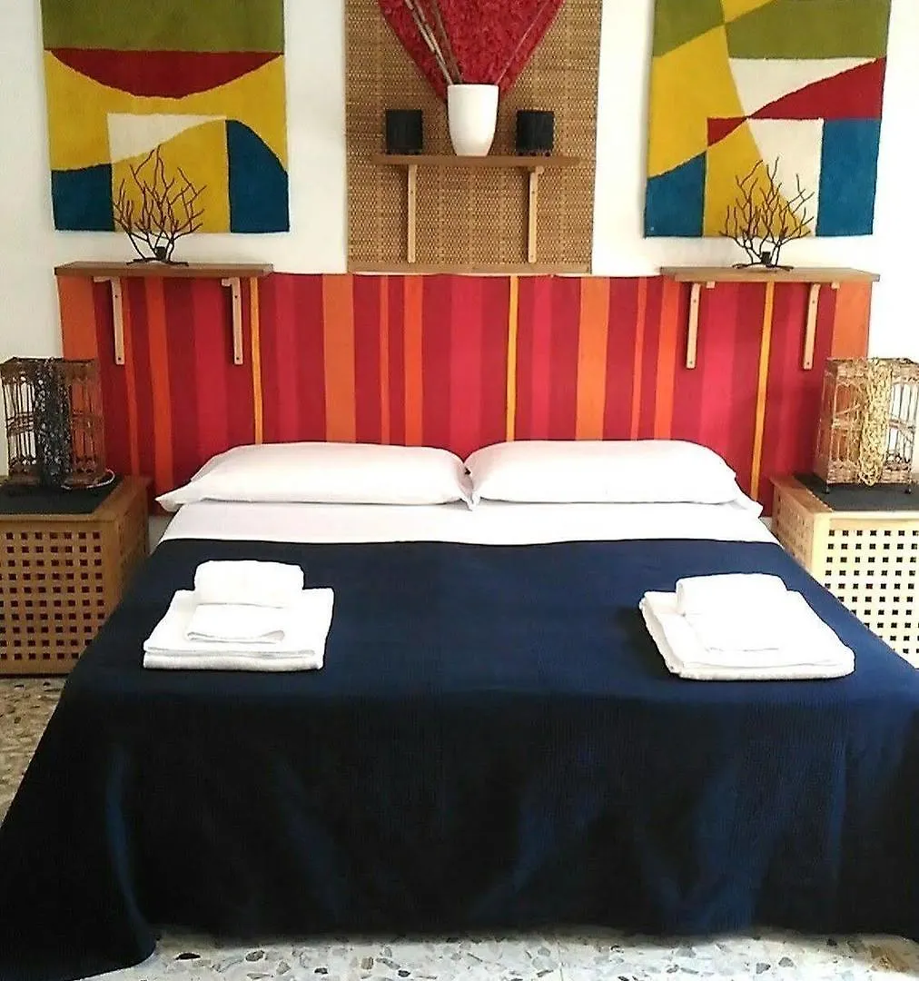 Hotel Antico Teatro Catania 2*,